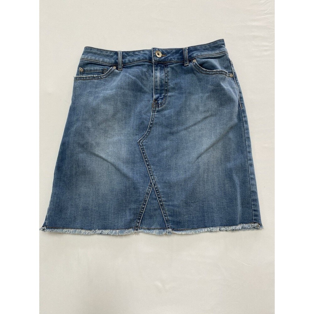1946 Denim Size 6 Medium Wash Denim Mini Skirt Raw Hem Casual Jean Skirts